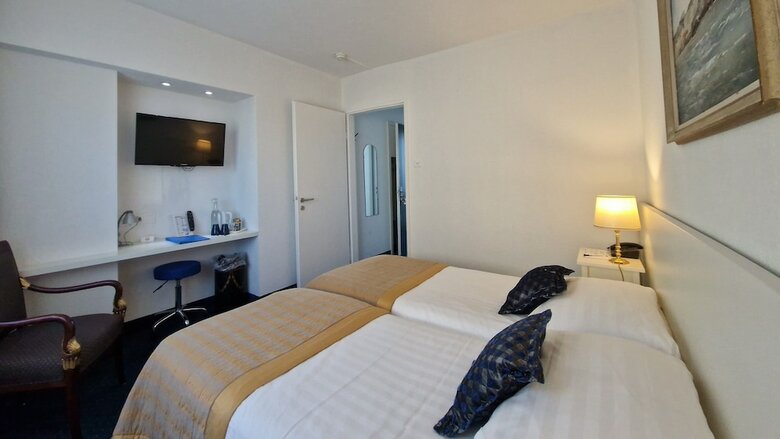 Hotel Touring Au Lac