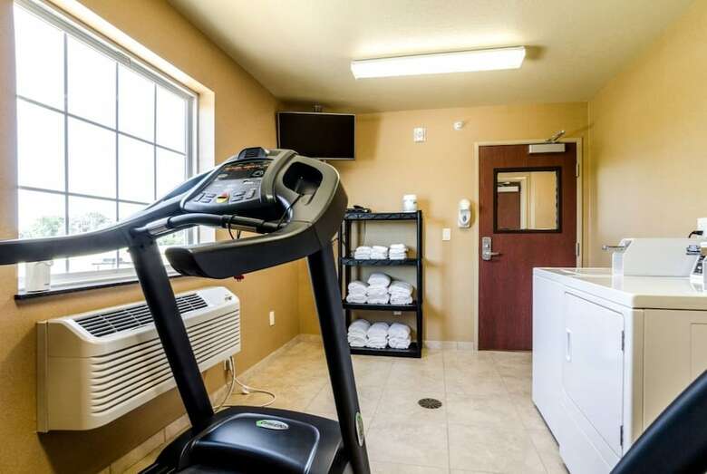 Hotel Cobblestone Inn & Suites - Cambridge