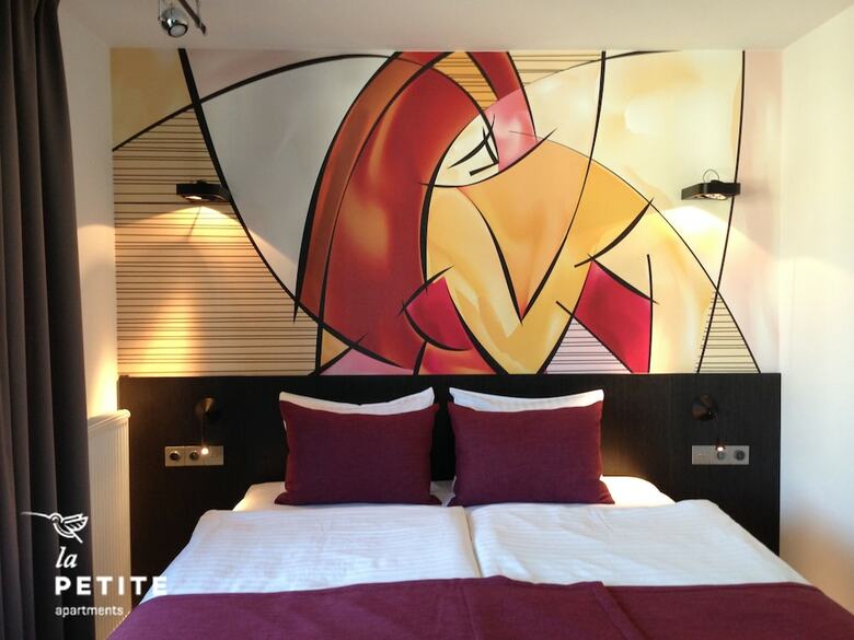 Hotel La Petite Apartments