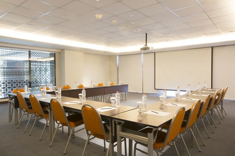 Aparthotel Ascott Waterplace Surabaya