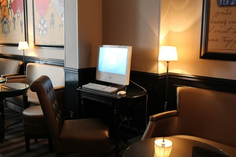 Hotel H�tel Saint Cyr Etoile