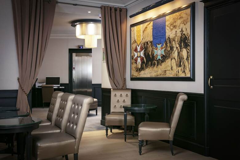 Hotel H�tel Saint Cyr Etoile