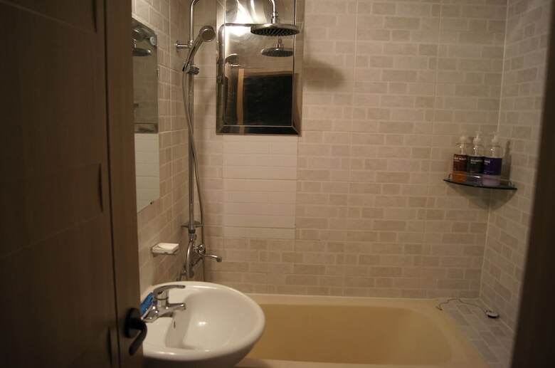Hostal Backpackers In Yeosu - Hostel