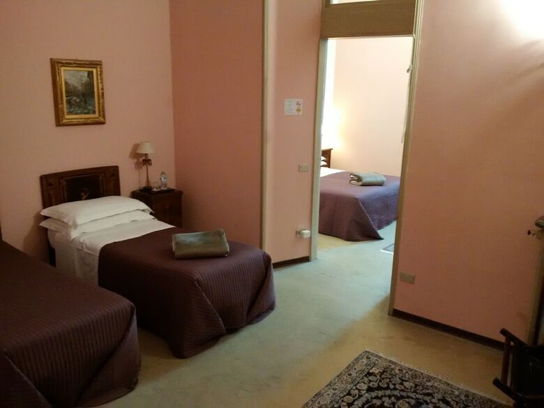 Antica Dimora B&B In Historic Residence