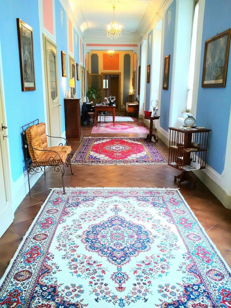 Antica Dimora B&B In Historic Residence