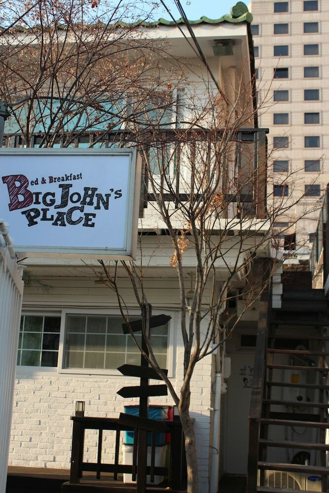Hotel Big John's Place