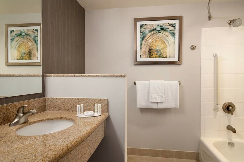 Hotel Courtyard By Marriott Ewing Princeton