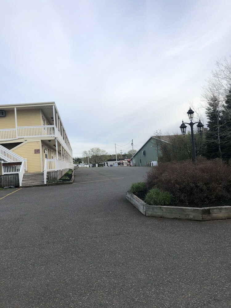 The Cavendish Motel