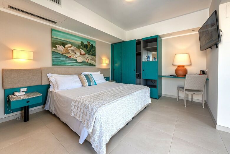 Posada Hotel Acacia Marina