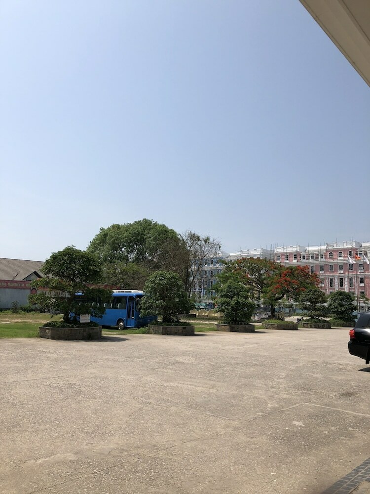 Bmc Thang Long Hotel