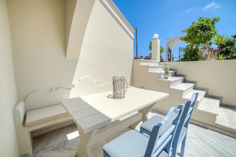 Apartamentos Monolithia