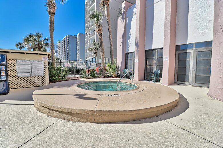 The Palms By Suite At The Beach