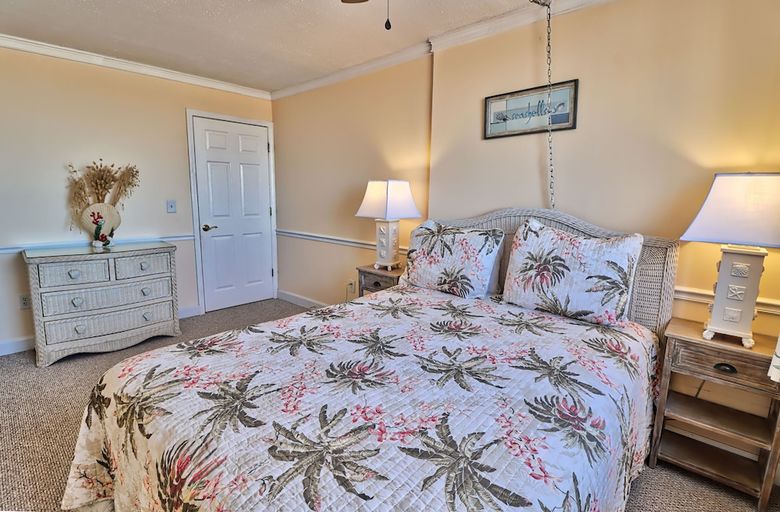 The Palms By Suite At The Beach
