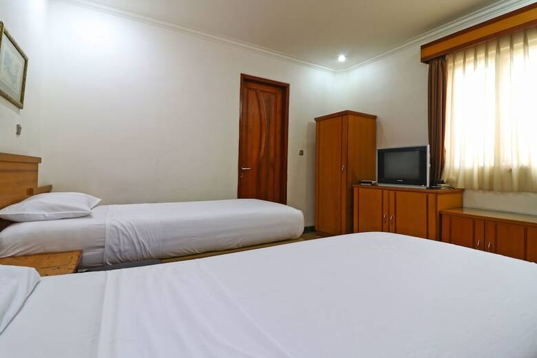 Hotel Arlya Guesthouse