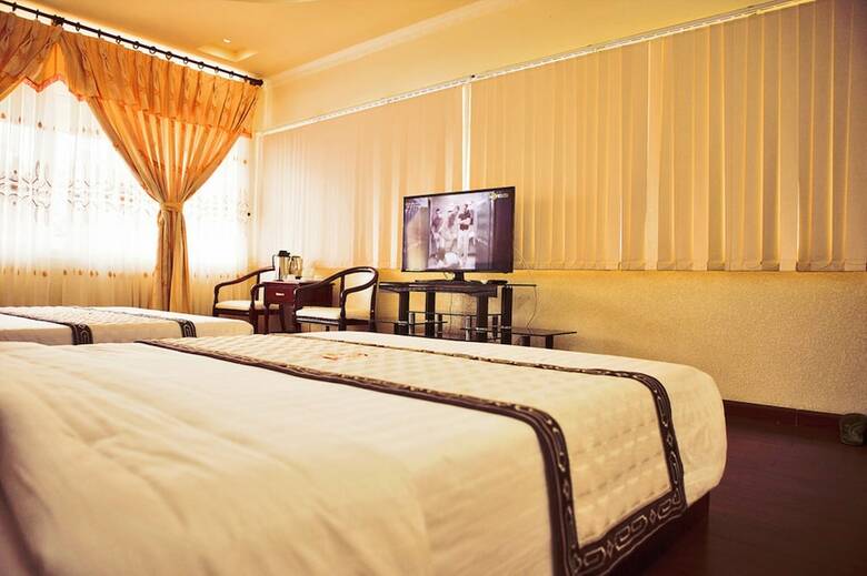 Lan Vy Hotel