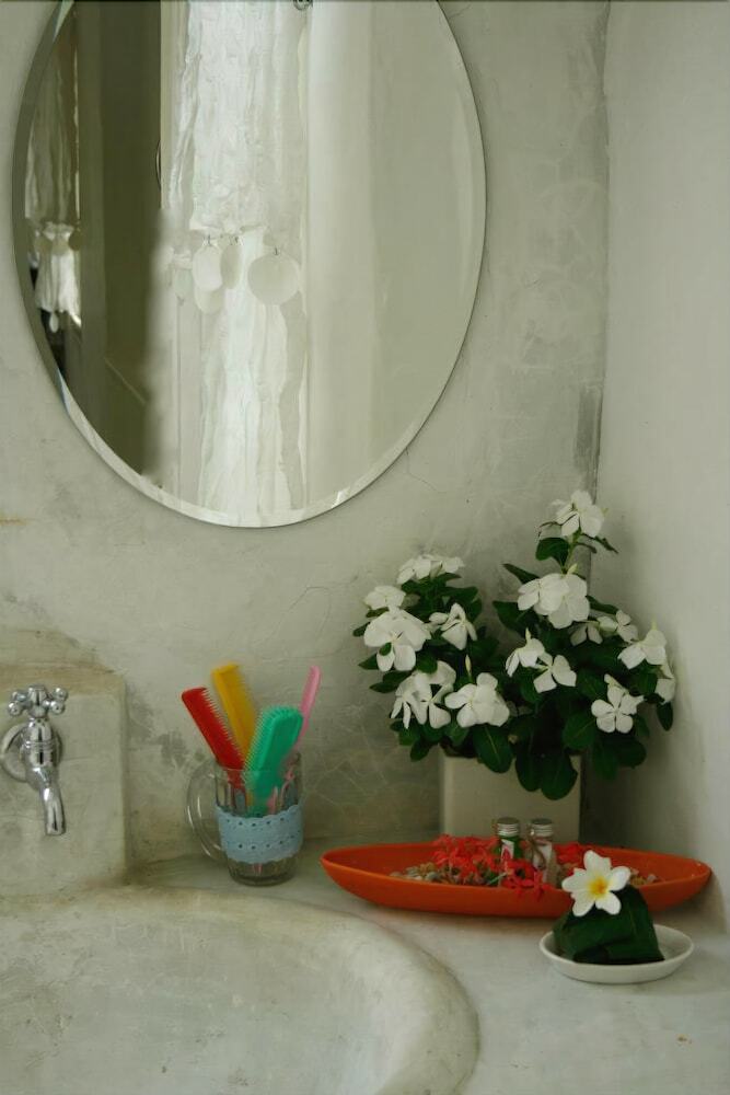 Hotel Brassiere Beach Resort