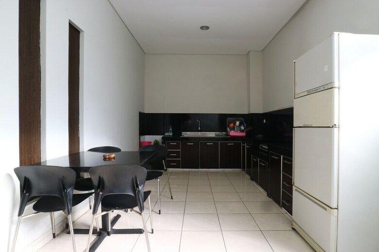Hotel Sky City Home