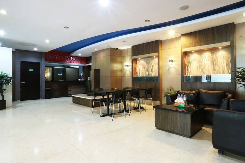 Hotel Sky City Home