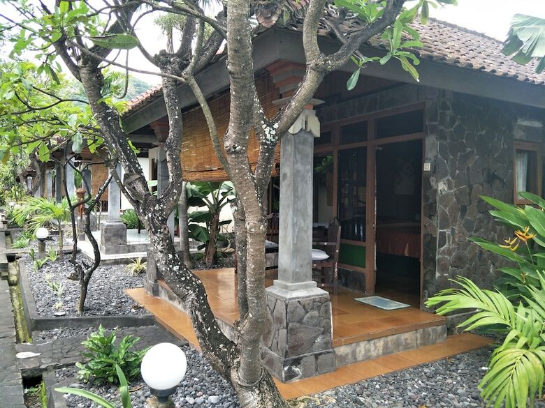 Hotel Temple Cafe & Seaside Cottages