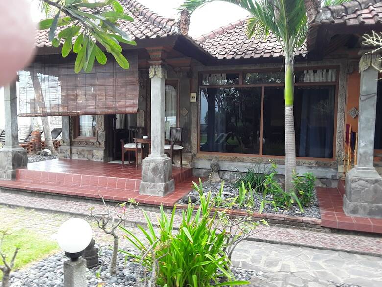 Hotel Temple Cafe & Seaside Cottages