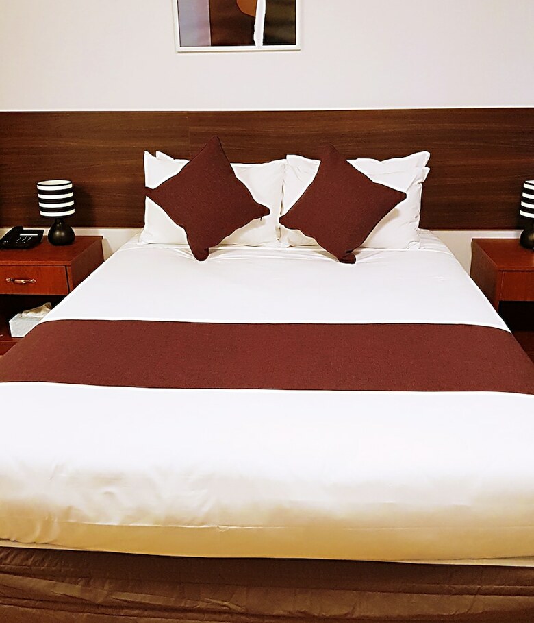 Hotel Airport Garden Inn