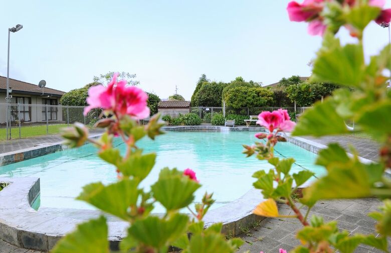Hotel Airport Garden Inn