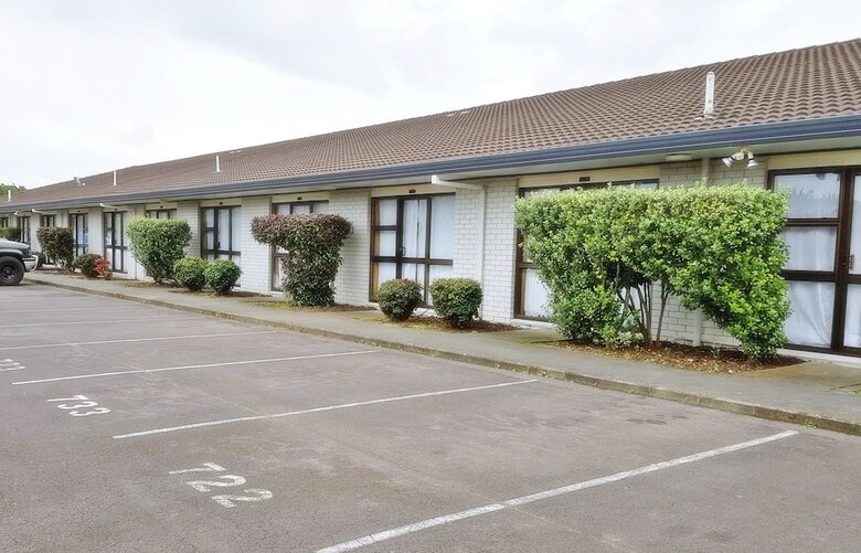 Hotel Airport Garden Inn