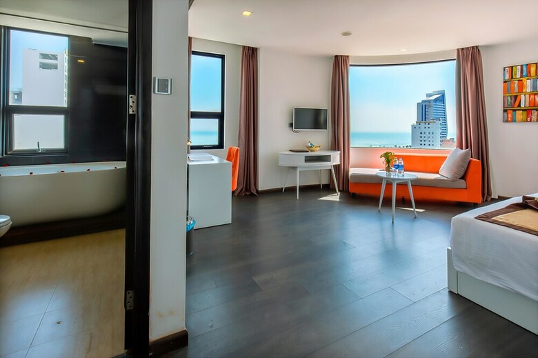 Ocean Haven Hotel