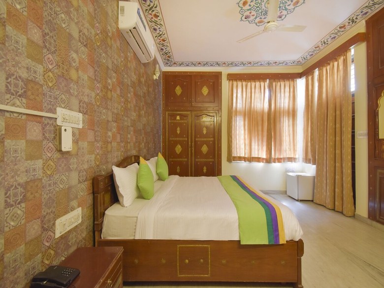 Treebo Trend Hotel Sandhya Shree