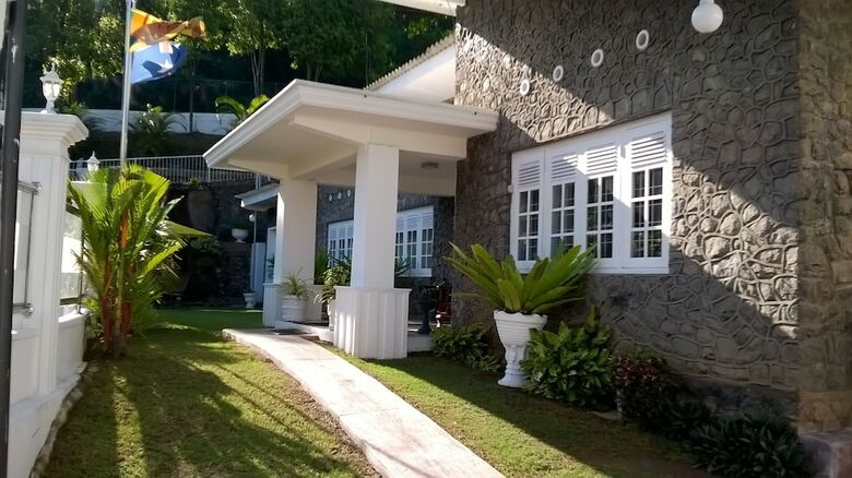 Hotel Anna Shanthi Villa