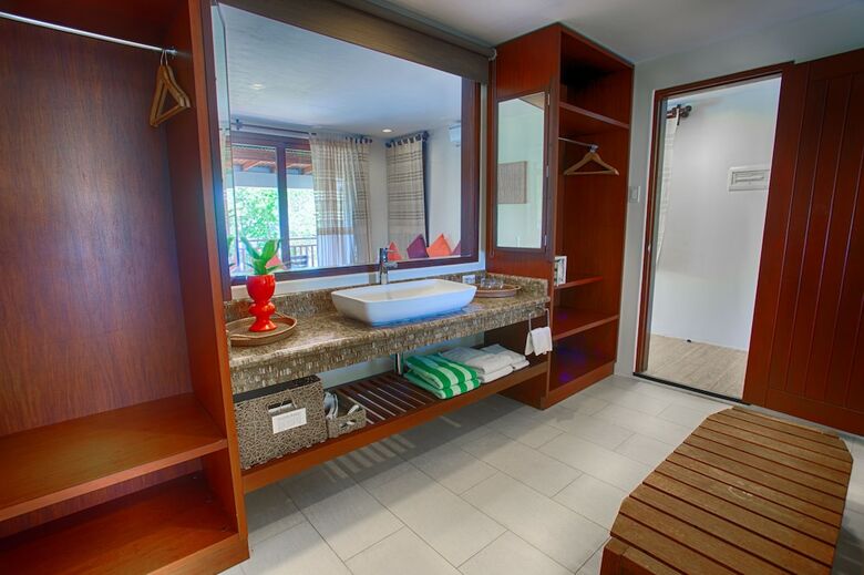 Apartamento Amun Ini Beach Resort & Spa