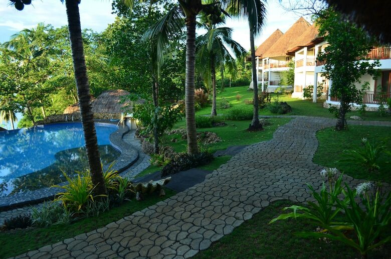 Apartamento Amun Ini Beach Resort & Spa