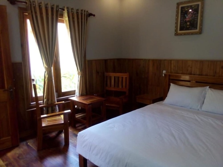 Hotel Lien Tho Guesthouse