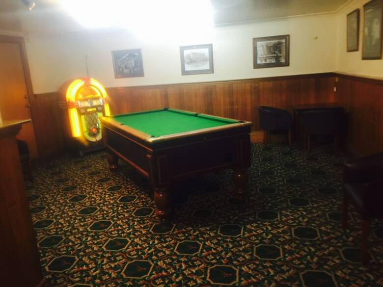 Ross Hotel