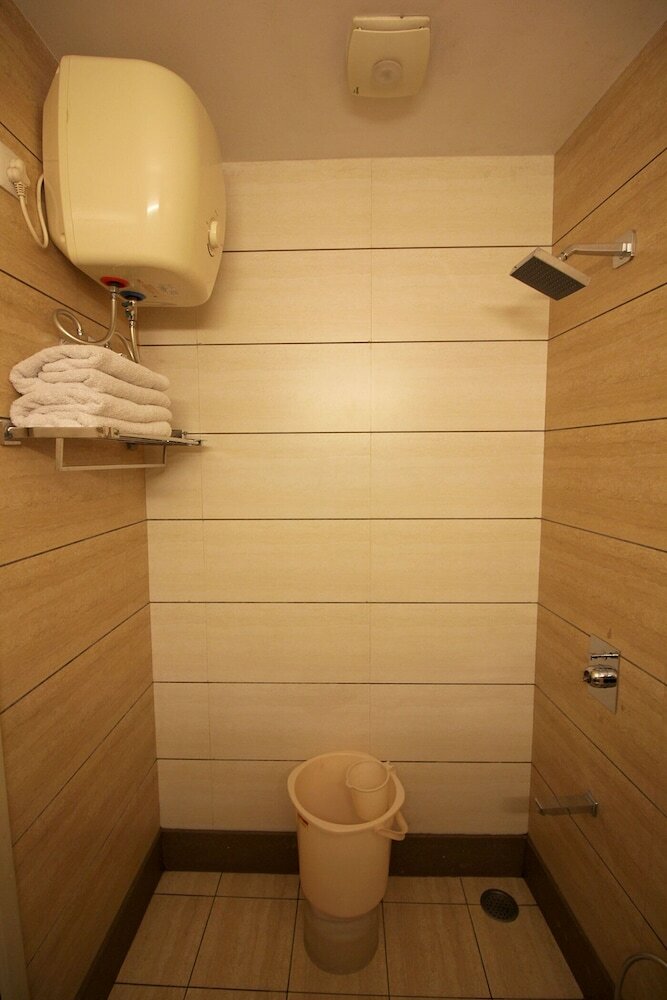 Hotel Asian Plaza Dharamshala