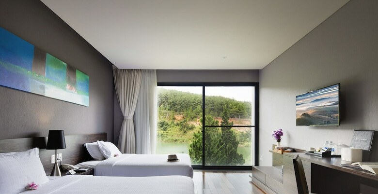 Terracotta Hotel & Resort Dalat
