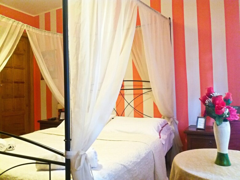 B&B Rosangela
