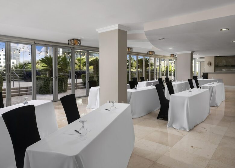 Hotel Hilton Bentley Miami/south Beach