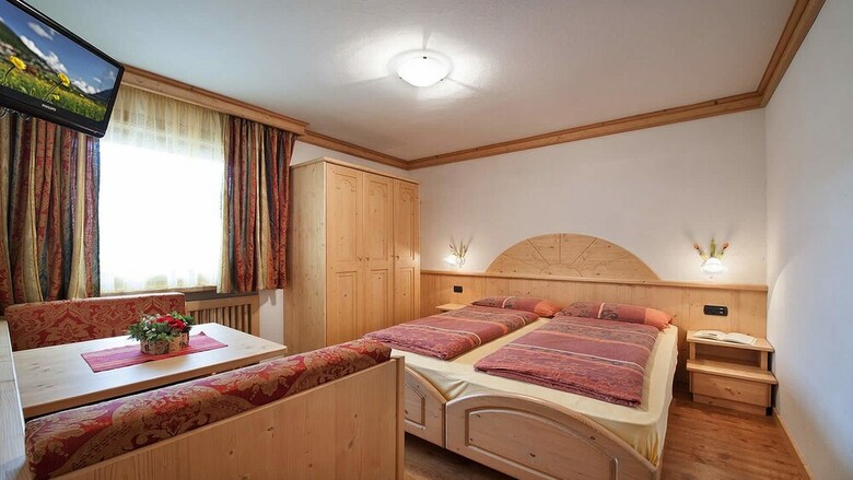 Hotel Champagne