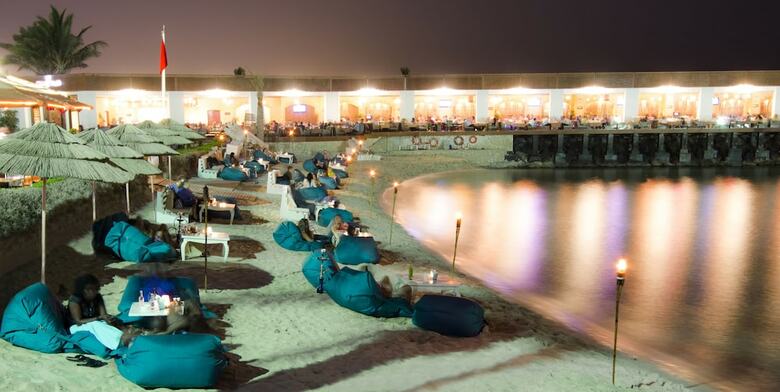 Hotel Dubai Marine Beach Resort & Spa