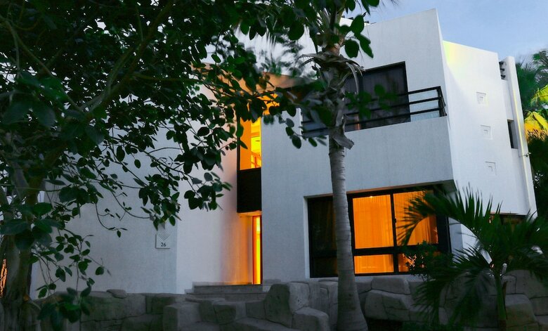 Hotel Dubai Marine Beach Resort & Spa