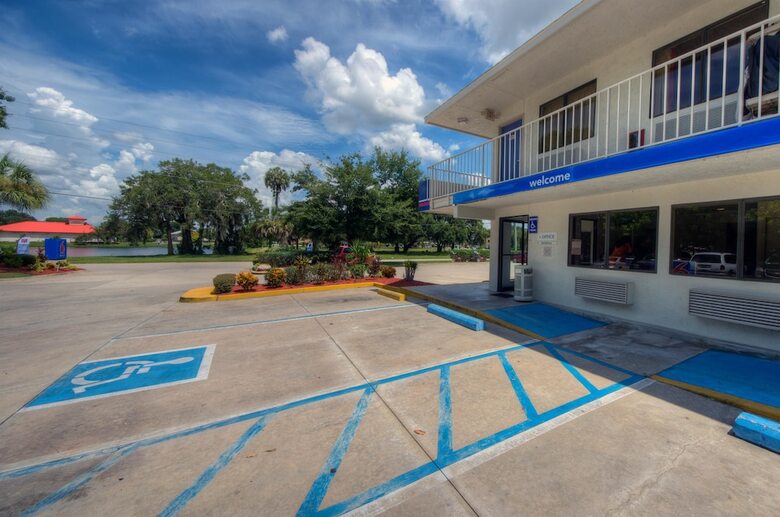 Motel 6 Bradenton, Fl