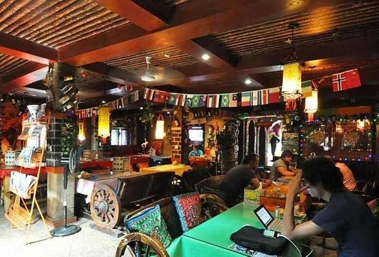 Hostal Leo Hostel