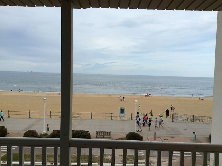 Motel Oceans 24
