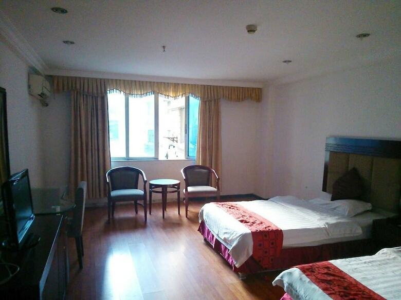 City Express Hotel