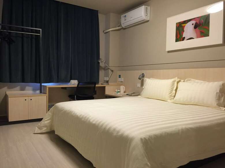 Hotel Jinjiang Inn Dezhou Train Station