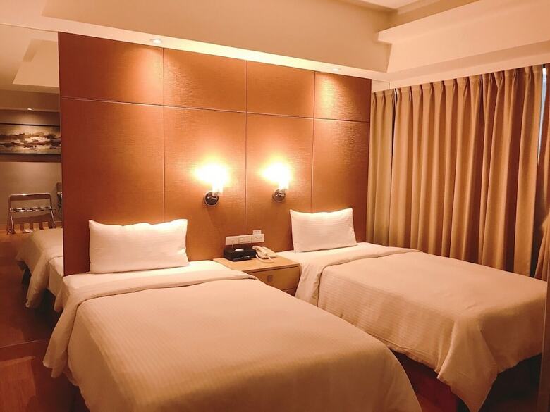 Delton Hotel