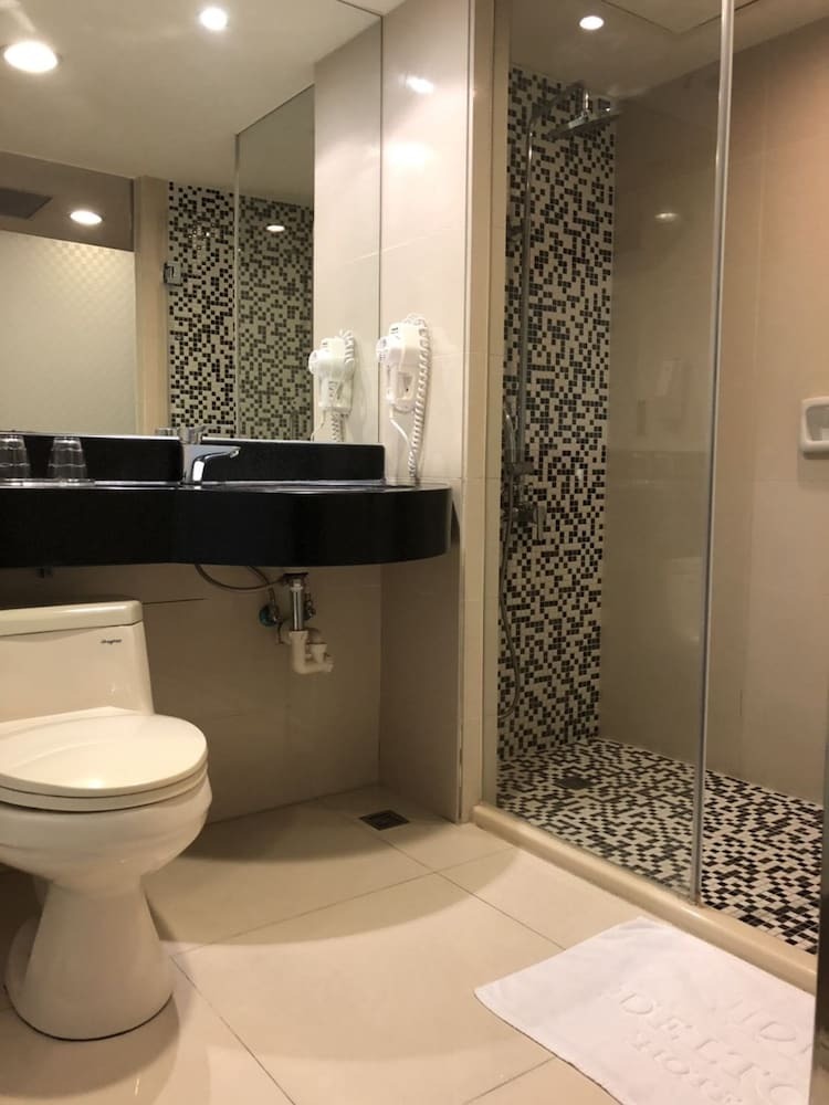 Delton Hotel