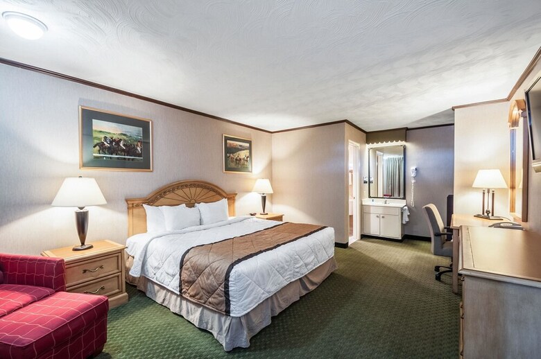 Motel Rodeway Inn & Suites