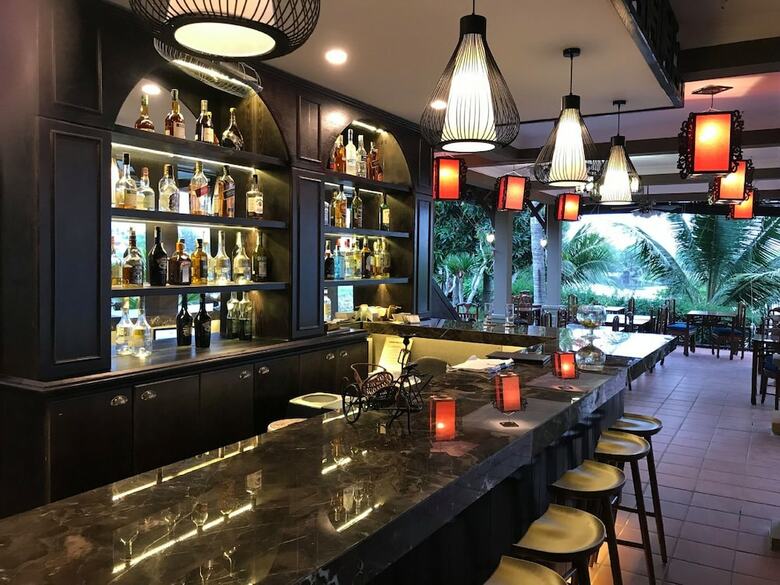 Apartamento Hoi An Riverside Resort & Spa